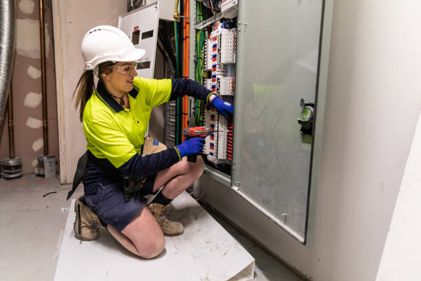 Best Affordable Electrician  in Leawood, KS